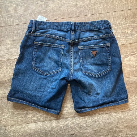 Guess Womens shorts size 25 - Picture 4 of 5